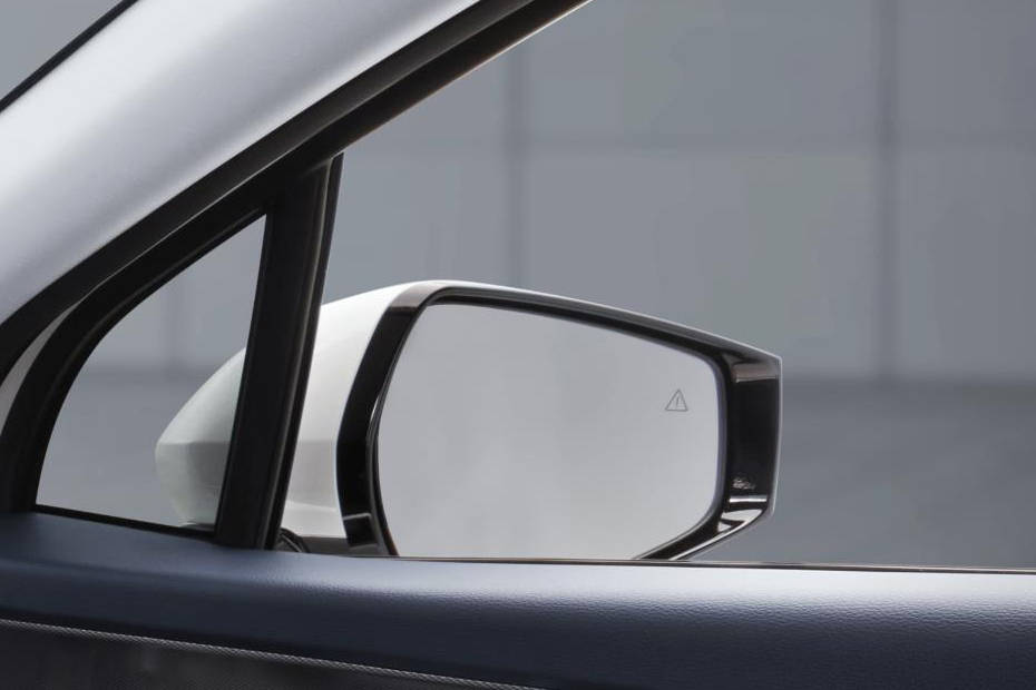 Kia Sportage Side Mirror (Glass)