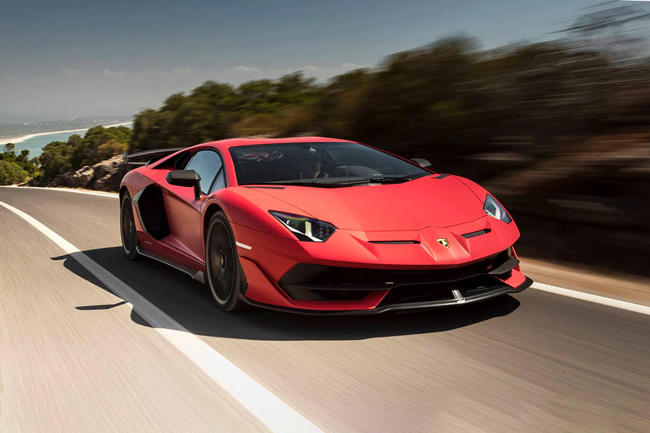 red lamborghini aventador price