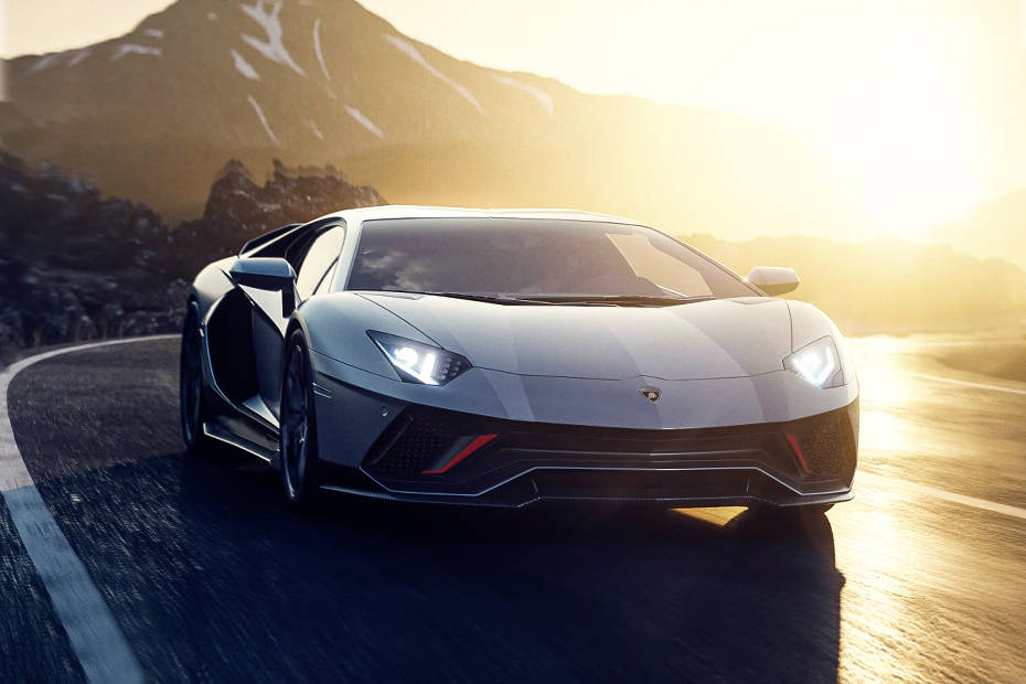 Descubrir 116+ imagen lamborghini aventador characteristics