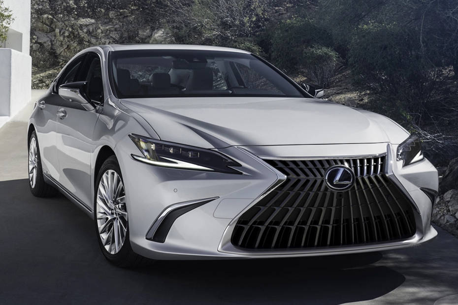 Lexus ES Exterior Image