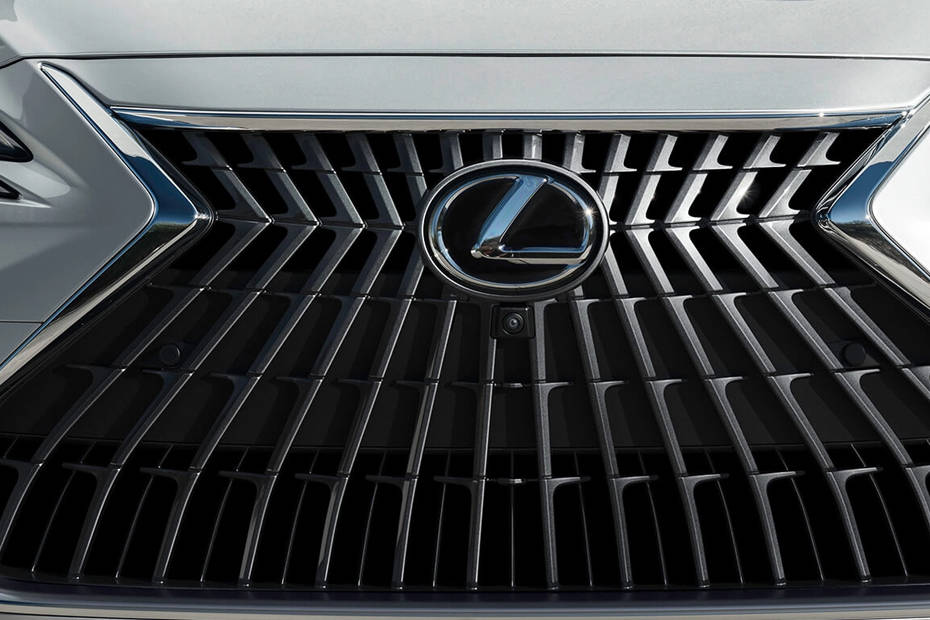 Lexus ES Grille