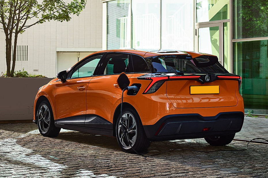 MG 4 EV Expected Price ₹30 Lakh, 2025 Launch Date, Images & Specs | Updates