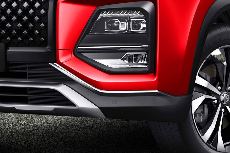 MG Hector Front Fog Lamp