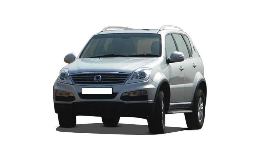 Mahindra Ssangyong Rexton Front Left Side Image