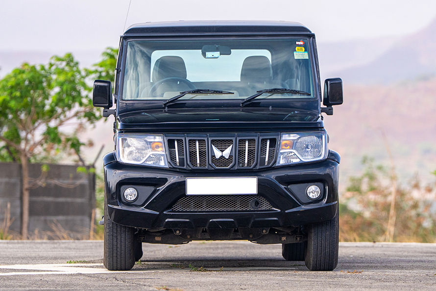 Mahindra Bolero Front View