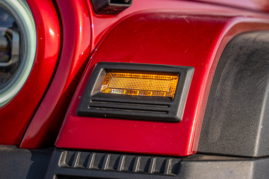 Mahindra Thar OG Turn Indicator (Front)