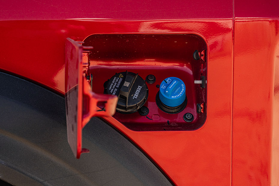 Mahindra Thar OG Fuel Lid (Open)