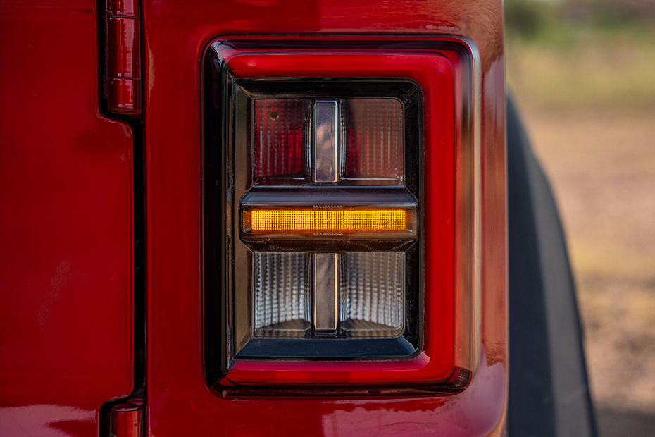 Mahindra Thar OG Turn Indicator (Rear)