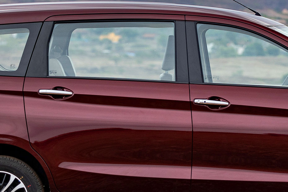 Maruti Suzuki Ertiga Door Handle
