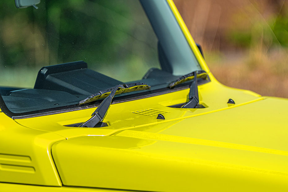 Maruti Suzuki Jimny Front Windshield and Wiper