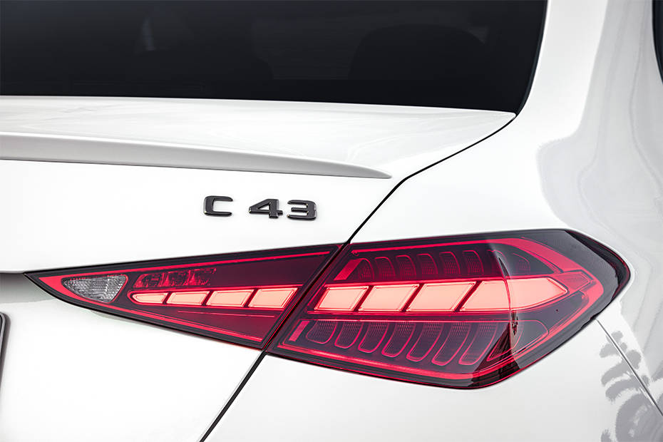 Mercedes-Benz AMG C43 Taillight