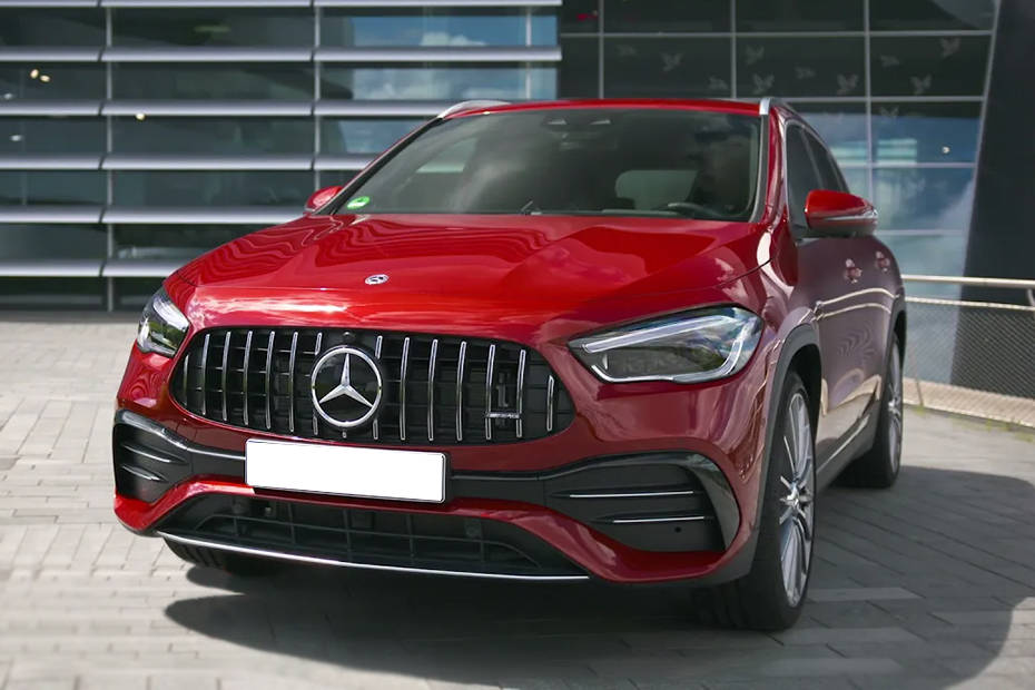 Mercedes-Benz AMG GLA 35 Exterior Image