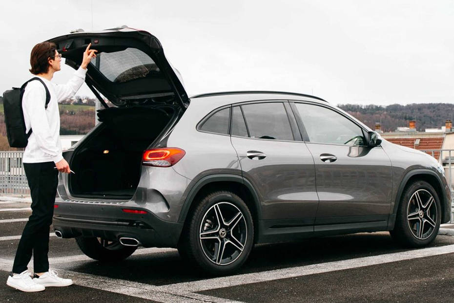 Mercedes-Benz AMG GLA 35 Exterior Image