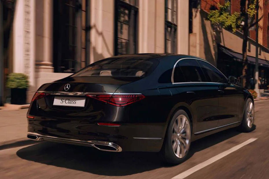 Mercedes-Benz S-Class Rear Right Side