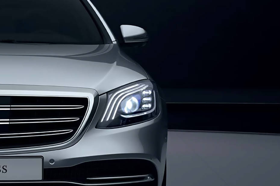 Mercedes-Benz S-Class Headlight