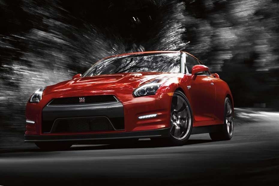 Nissan GT-R Price, Images, Mileage, Reviews, Specs