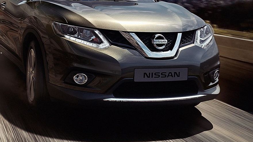 Nissan X-Trail Grille Image