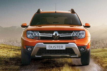 https://stimg.cardekho.com/images/carexteriorimages/930x620/Renault/Renault-Duster/4978/front-view-118.jpg?impolicy=resize&imwidth=420