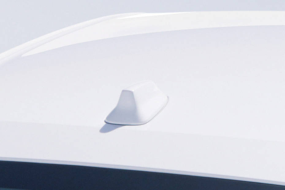 Rolls-Royce Ghost Antenna