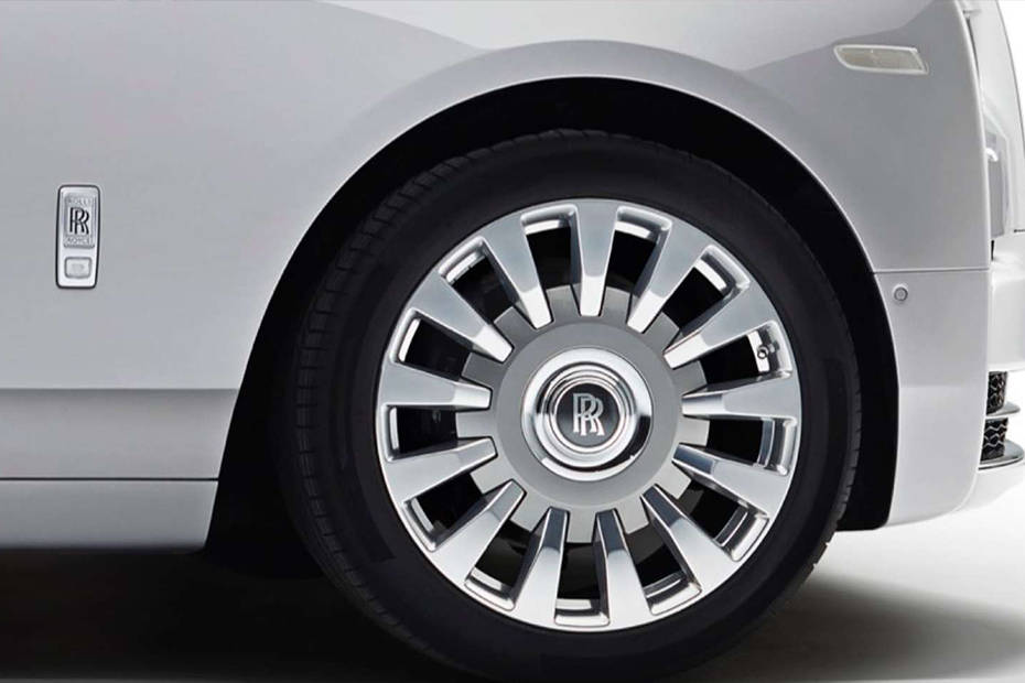 Tổng hợp hơn 53 về rolls royce car tyres  Du học Akina