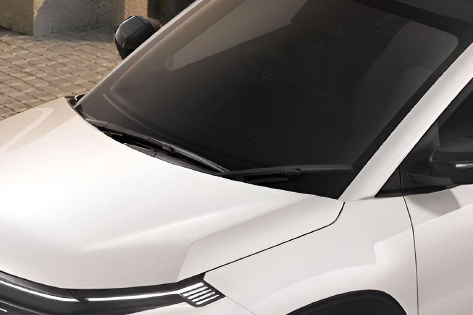 Tata Curvv Front Windshield and Wiper