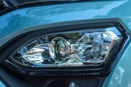 ടാടാ സഫാരി മുന്നിൽ fog lamp