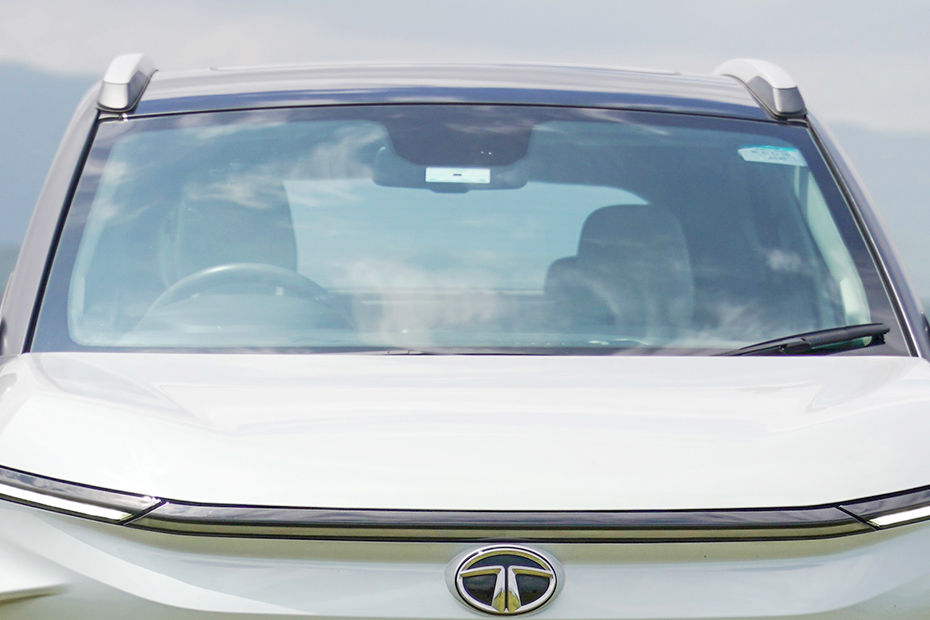 Tata Nexon EV Front Windshield and Wiper