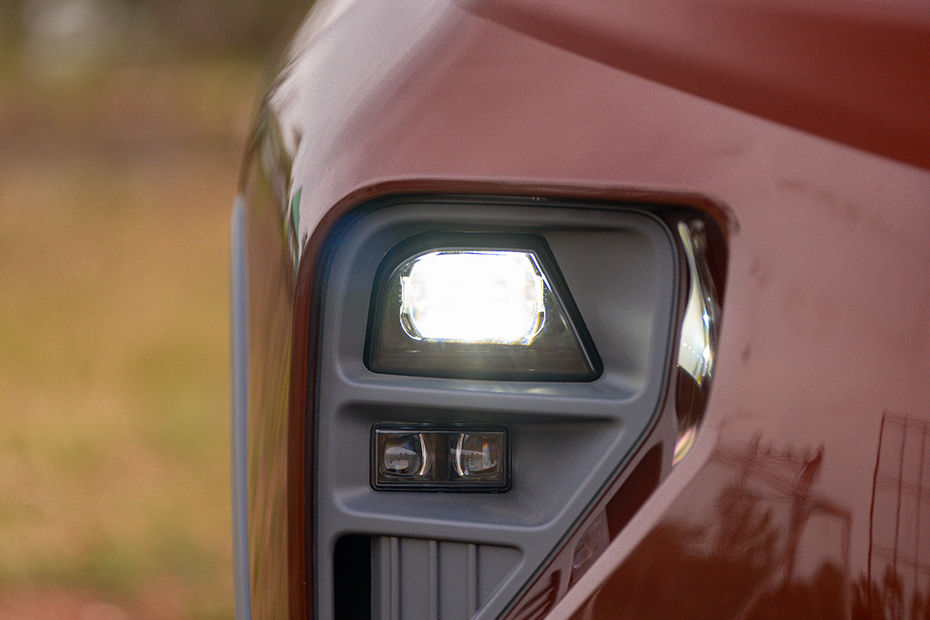 Tata Punch EV Headlight