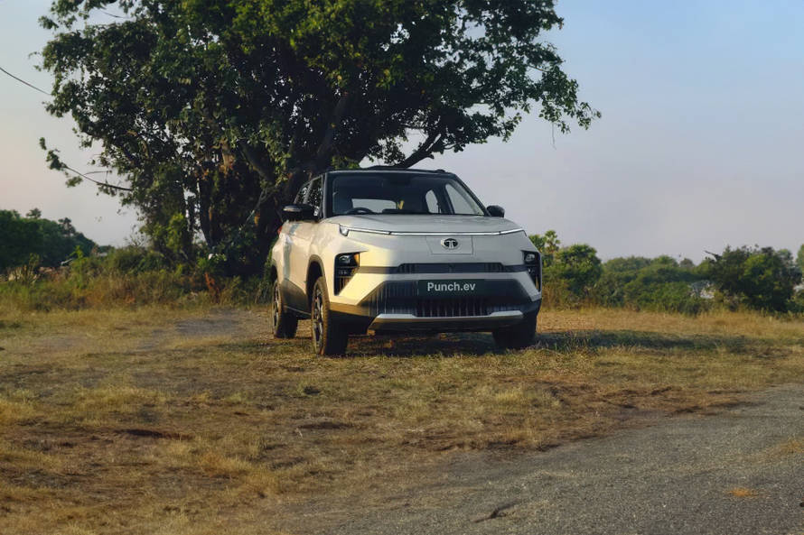 ടാടാ പഞ്ച് ഇവി പുറം image