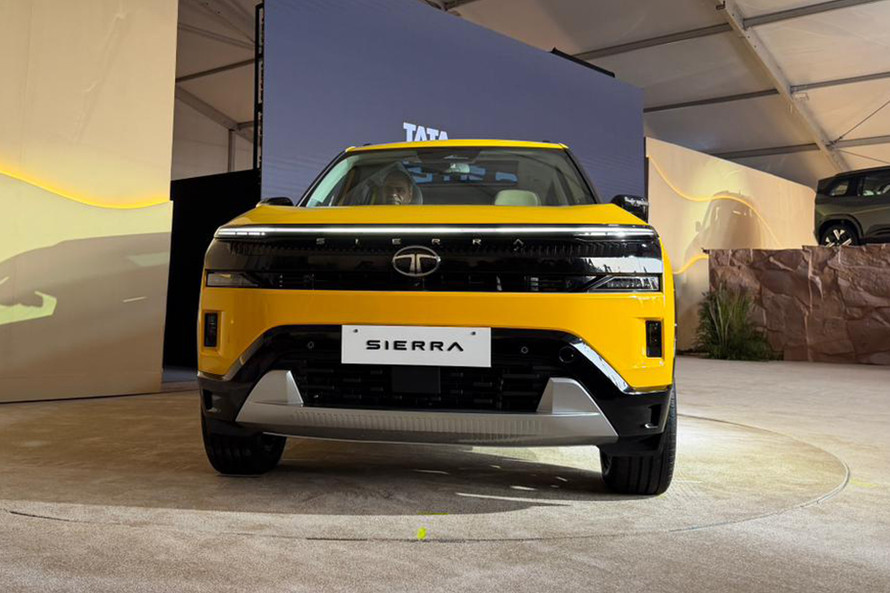 Tata Sierra front view