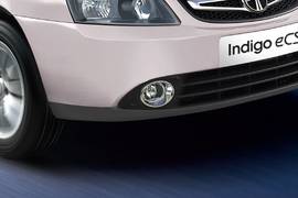 ಟಾಟಾ ഇൻഡിഗോ ഇസി‌എസ് ಮುಂಭಾಗ fog lamp image