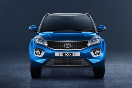 https://stimg.cardekho.com/images/carexteriorimages/930x620/Tata/Tata-Nexon/7064/1565092829146/front-view-118.jpg?impolicy=resize&imwidth=420