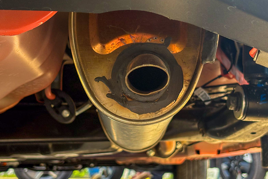Tata Tiago Exhaust Pipe Image