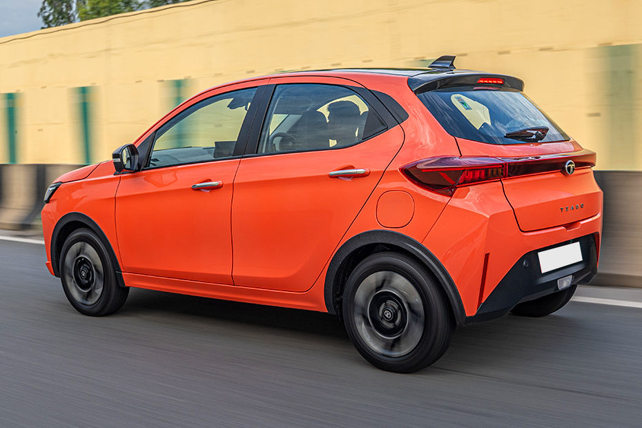 Tata Tiago Exterior Image