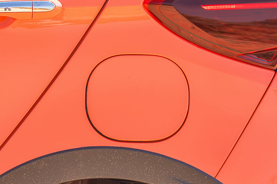Tata Tiago Fuel lid closed Image