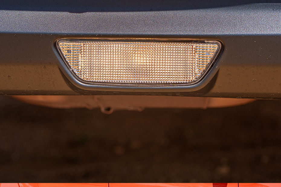 Tata Tiago Reverse Lamp Image