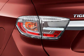 ടാടാ ടിയോർ ഇ.വി taillight