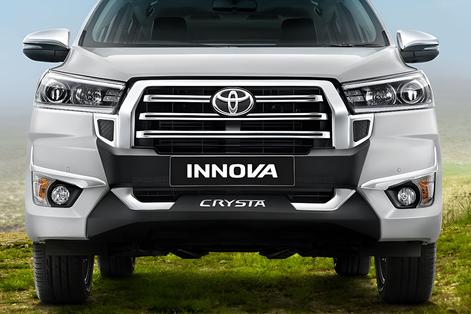 Toyota Innova Crysta On Road Price in Dumka starts Rs.19.72 Lakh