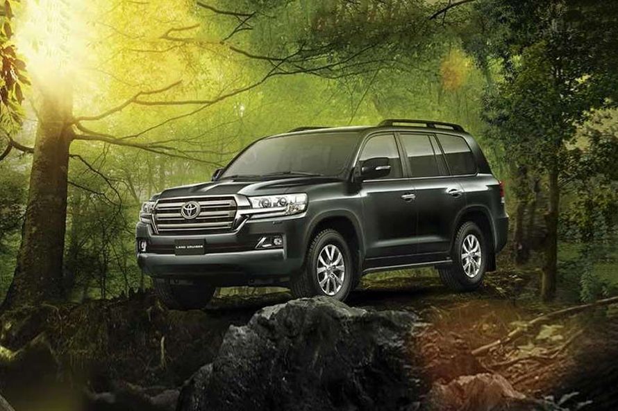 Toyota Land Cruiser 2009-2020 Buyers can pick the Toyota Land Cruiser is one of the following exterior colour options - Super White, White Pearl Crystal Shine, Silver Metallic, Grey Metallic, Black,  Attitude Black, Dark Red Mica Metallic, Beige Mica Metallic, Copper Brown, and Dark Blue Mica.