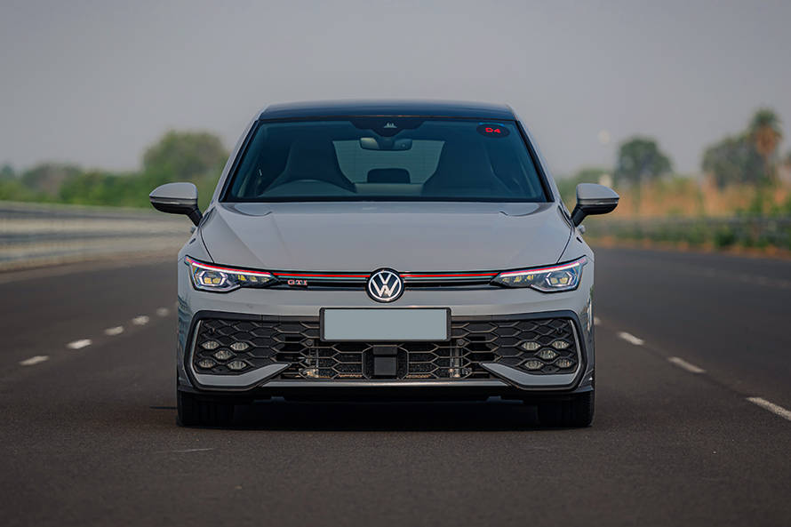 Volkswagen Golf GTI Front View