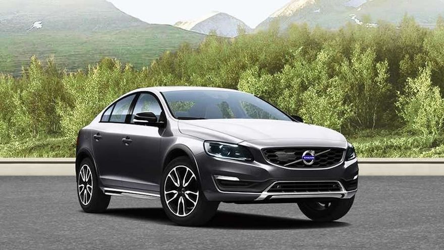 Volvo S60 Cross Country Front Left Side Image