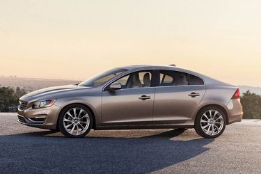Volvo S60 2015-2020 Side View (Left)  Image