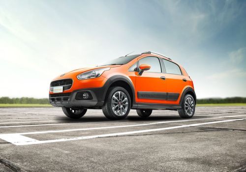 Fiat Avventura Urban Cross 1.3 Multijet Active Second-hand 2016 Fiat Avventura Urban Cross 1.3 Multijet Active for sale in Gondia