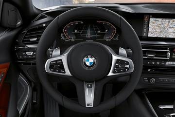 Bmw Z4 Sdrive i On Road Price Petrol Features Specs Images