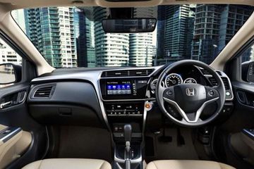 Honda City Zx Cvt On Road Price Petrol Features Specs