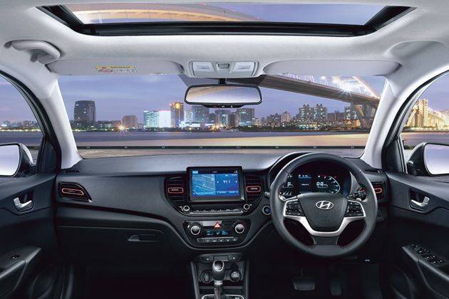 hyundai verna music system price