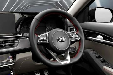Kia Seltos Car Price Starts 9 69 Lakh In India Images Review Specs