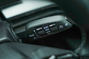 Mahindra BE 6 Handlamp control stalk