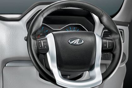 Mahindra Scorpio 2014-2022 Steering Wheel Image