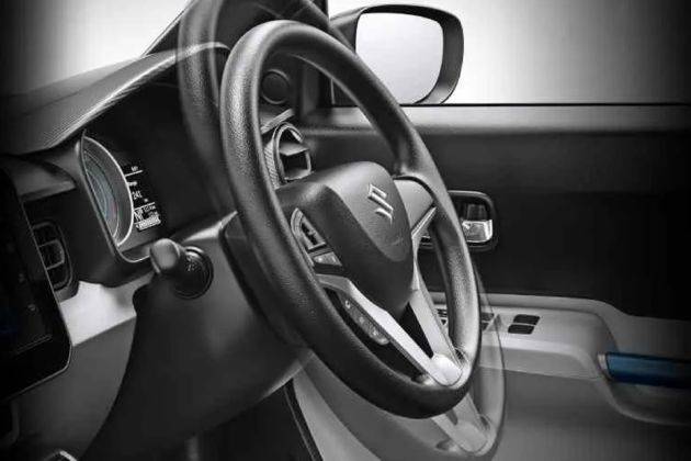 Used MARUTI SUZUKI IGNIS ALPHA cars for Sale in Chennai, Second Hand IGNIS  Diesel Car in Chennai for Sale